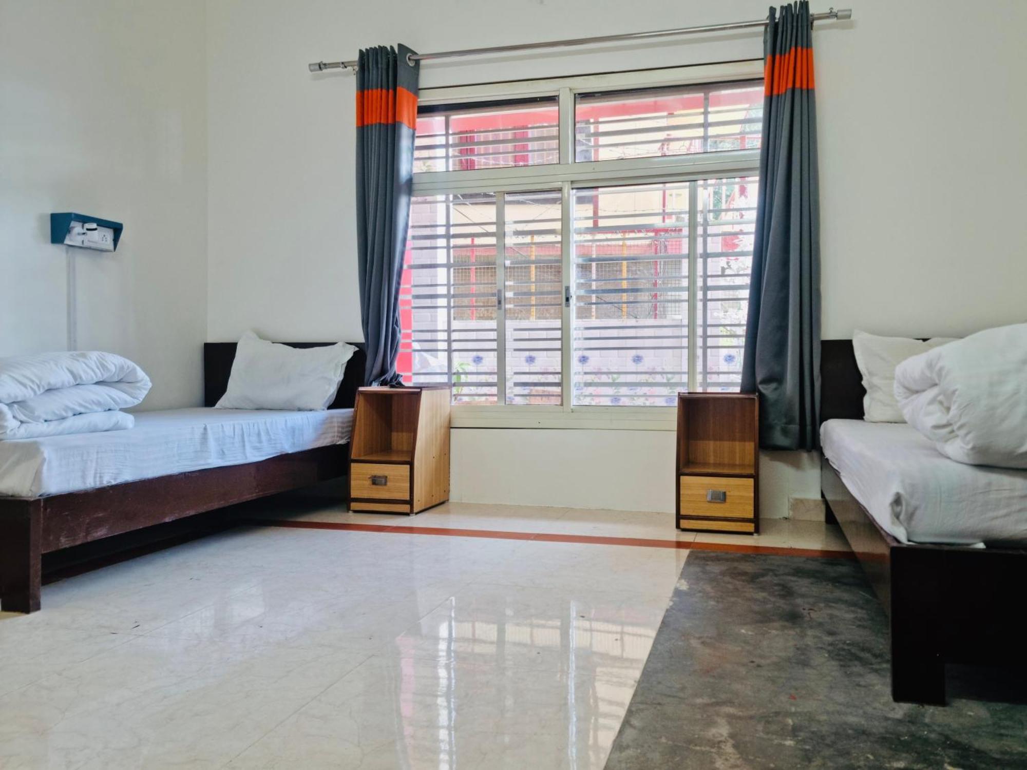 Live Free Hostel, Mcleodganj McLeod Ganj Dış mekan fotoğraf