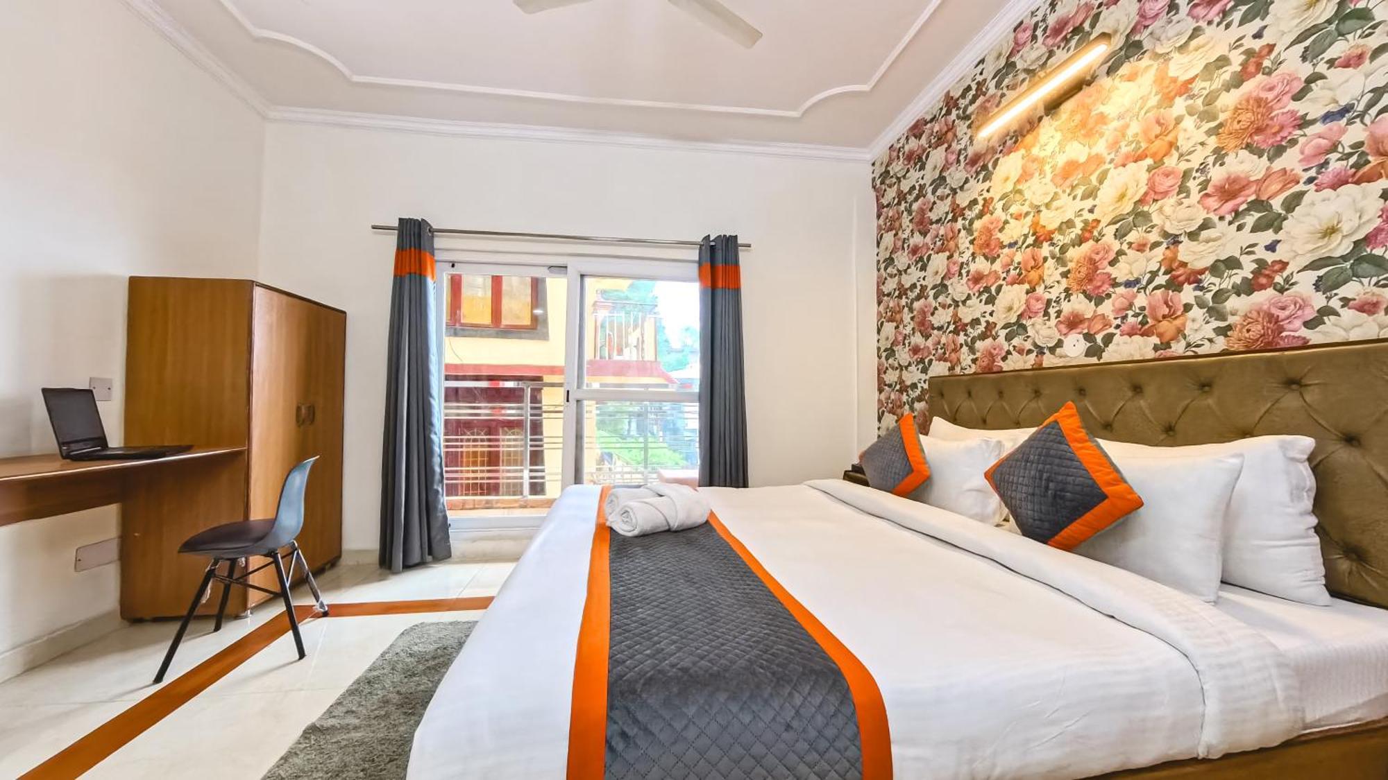 Live Free Hostel, Mcleodganj McLeod Ganj Dış mekan fotoğraf